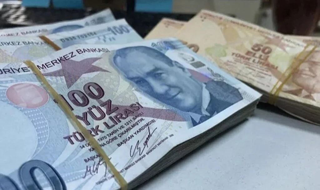 EYT'de tarih belli oldu! AK Parti'den kritik açıklama: '2023'ten itibaren hayata geçecek'