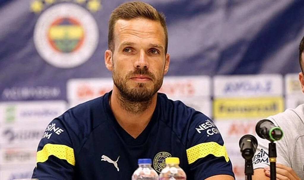 Fenerbahçe ayrılığı resmen duyurdu