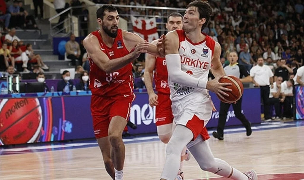 FIBA, Türkiye-Gürcistan maçında 'ciddi hata' yapıldığını kabul etti