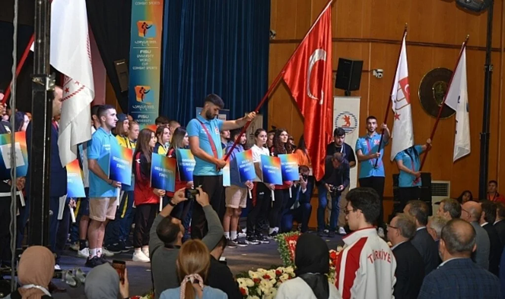  FISU Üniversiteler Dünya Kupası Dövüş Sporları Seremonisi