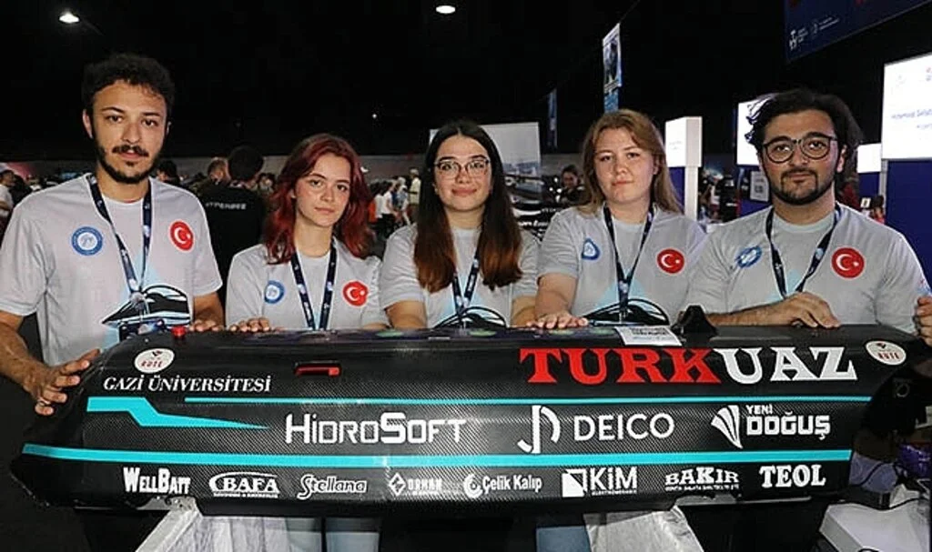 Gazi Üniversitesi öğrencileri Türkiye'nin en hızlı hyperloop aracını tasarladı