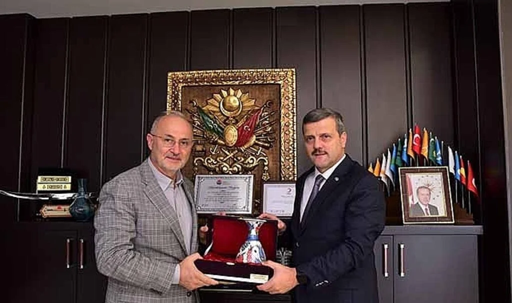 Gazi Üniversitesi Rektörü Musa Yıldız'dan Ondokuz Mayıs Üniversitesi Rektörü Yavuz Ünal'a İade-i Ziyaret