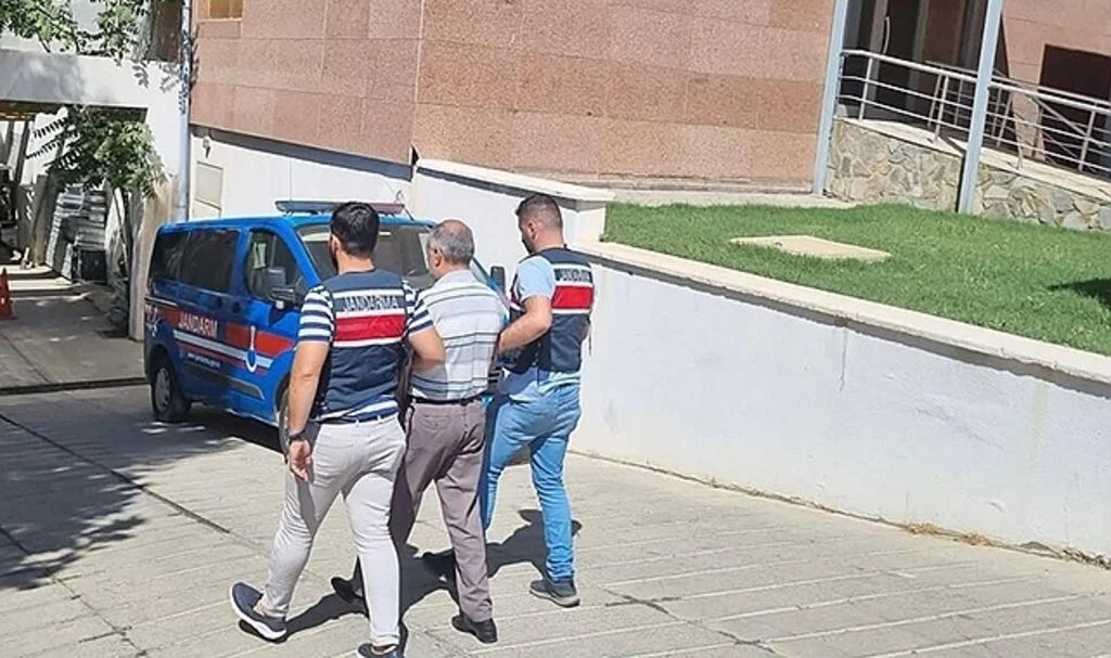 Gaziantep'te 4 yıl kesinleşmiş cezası bulunan uyuşturucu taciri yakalandı