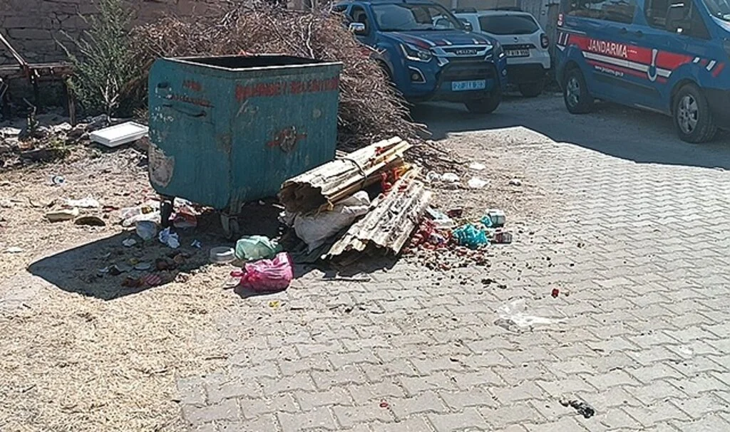 Gaziantep’te bir haftalık bebek çöpte ölü bulundu