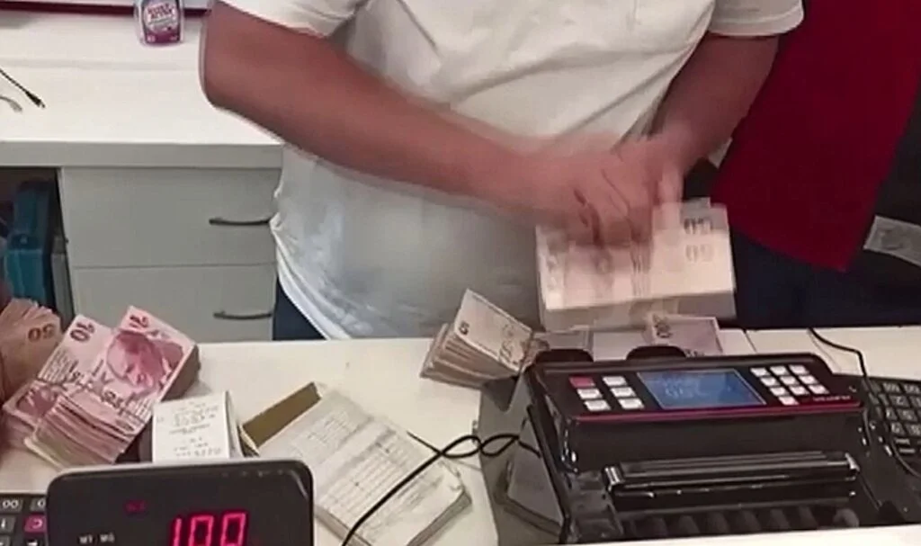 Gaziantep’te pos tefecilerine operasyonu: 3 kişi tutuklandı