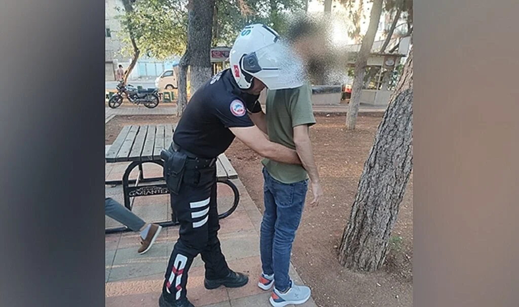 Gaziantep te şüpheli şahıs uygulaması: 4 gözaltı