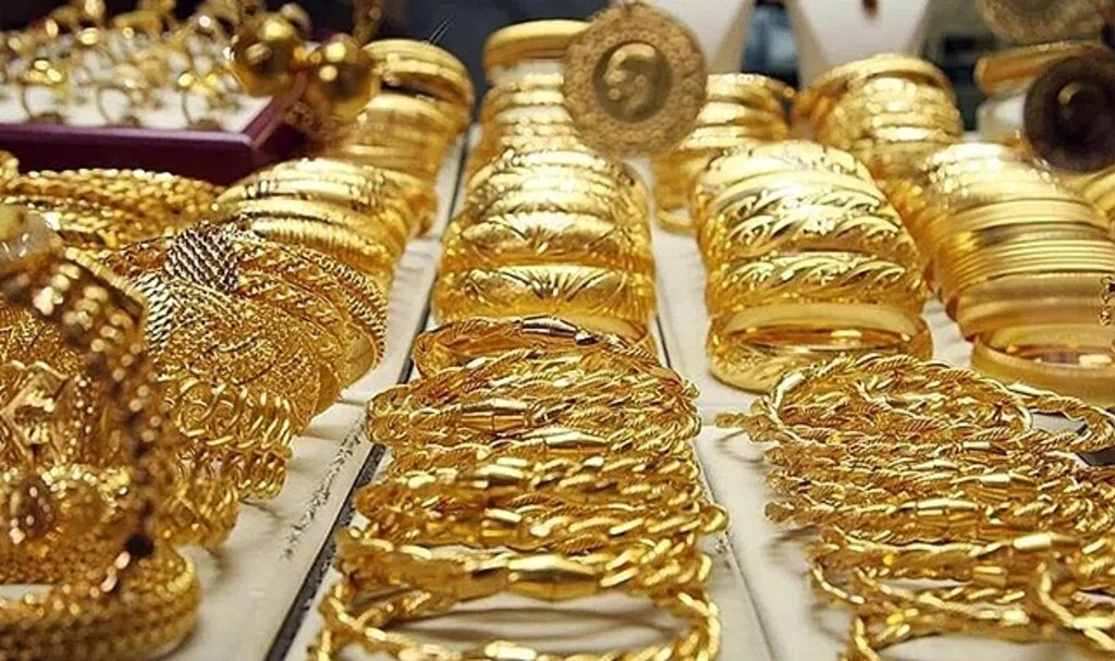 Gram altın 1000 TL'nin altında!