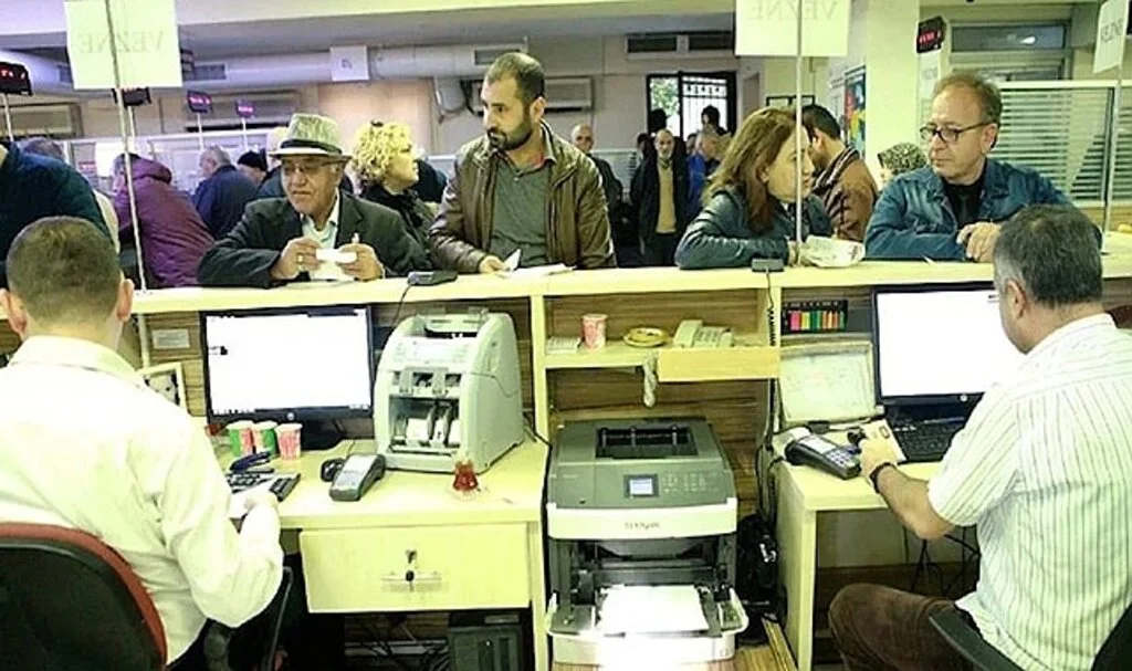 Haftada dört gün çalışma yayılıyor: Şirketler süreyi uzattı