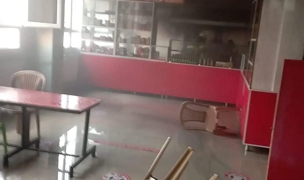 Hatay'da okul kantininde yangın