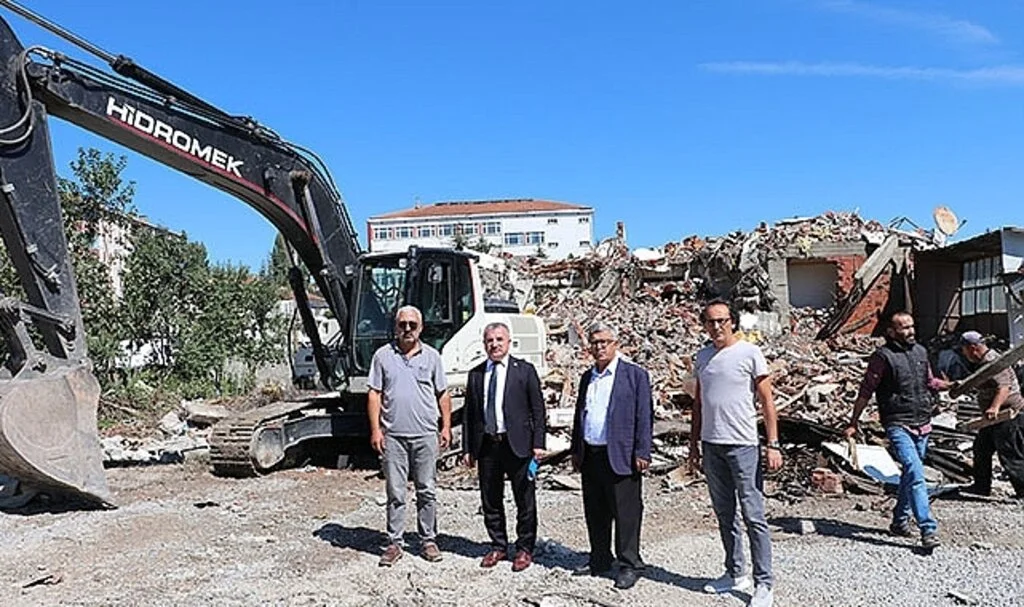 Havza’da kapalı sebze pazarı için ilk adım atıldı
