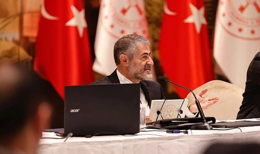 Hazine ve Maliye Bakanlığının ev sahipliğinde "Ekonomik Dönüşüm Zirvesi" gerçekleştirilecek