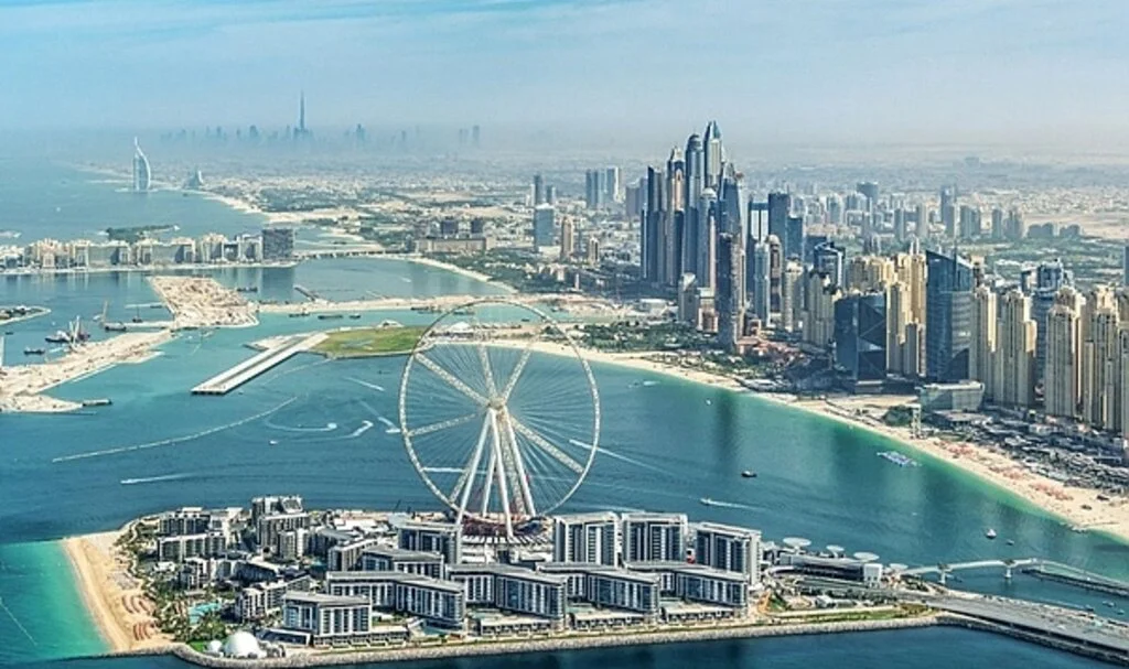 Hem Dubai’de İngilizce Öğren Hem de Para Kazan