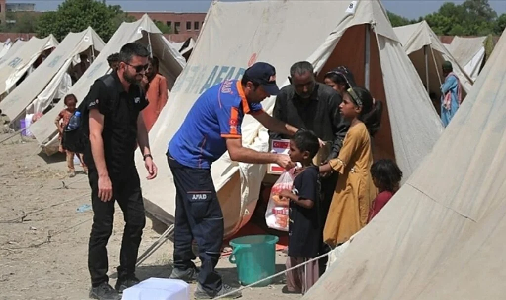İçişleri Bakanı Soylu, Pakistan için 6 "İyilik Treni"nin daha hazırlandığını duyurdu