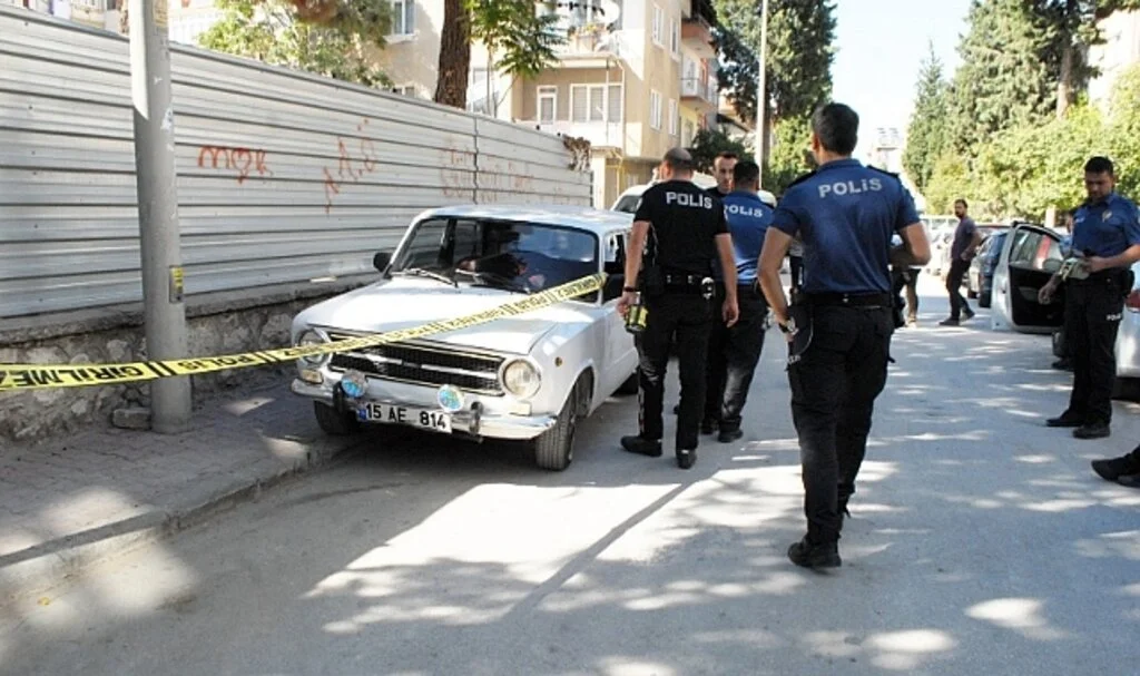 İki grup arasında yaşanan kavga hastanede ve karakolda bitti