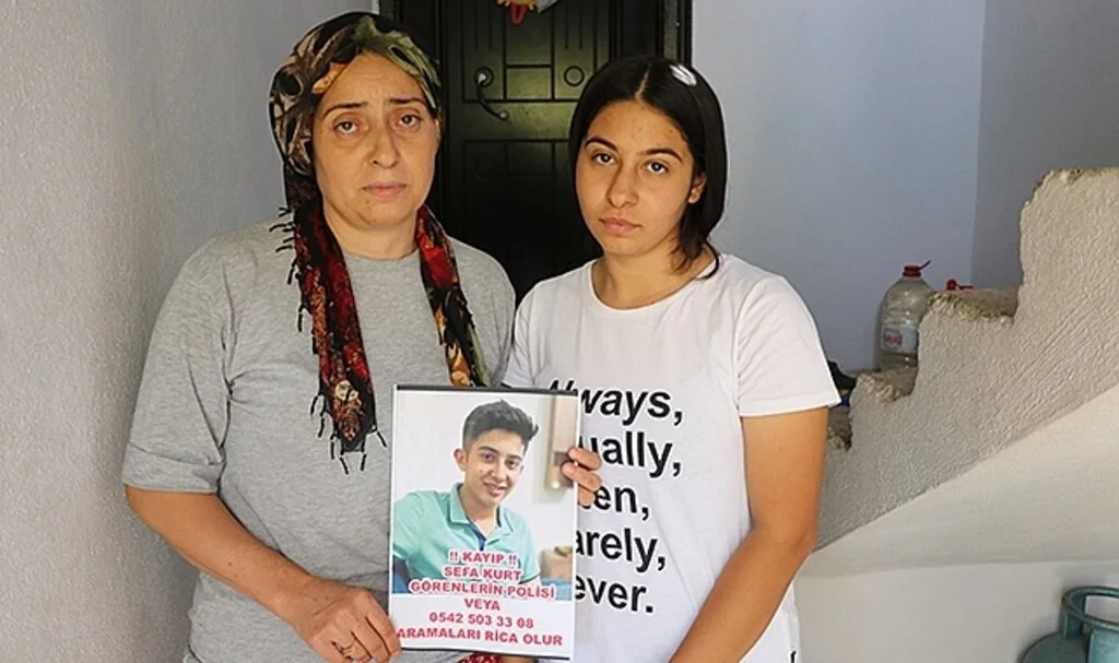 İkizlerinden biri kaybolan annenin "oğlumu bulun" feryadı