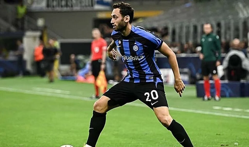Inter'de Hakan Çalhanoğlu sakatlandı