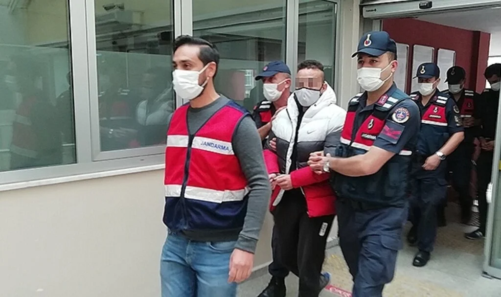 İş adamını öldürmekten yargılanan sanık, sevgilisinin tahliyesini istedi