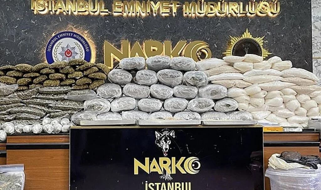 İstanbul'da 367 kilo 450 gram uyuşturucu ele geçirildi