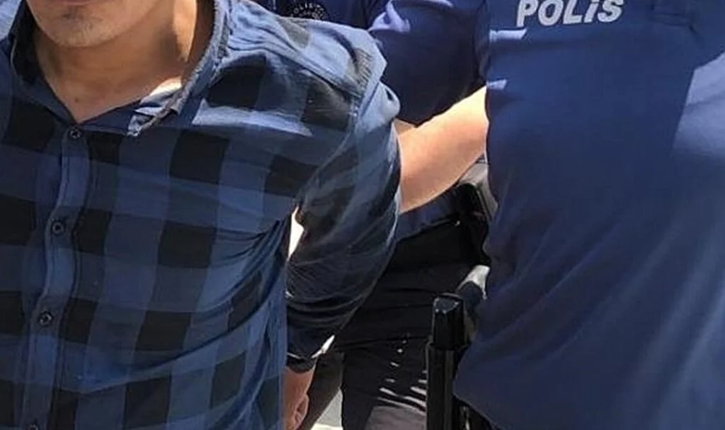 İstanbul'da kripto cüzdan vaadiyle dolandırıcılık yapmak isteyen 2 şüpheli yakalandı