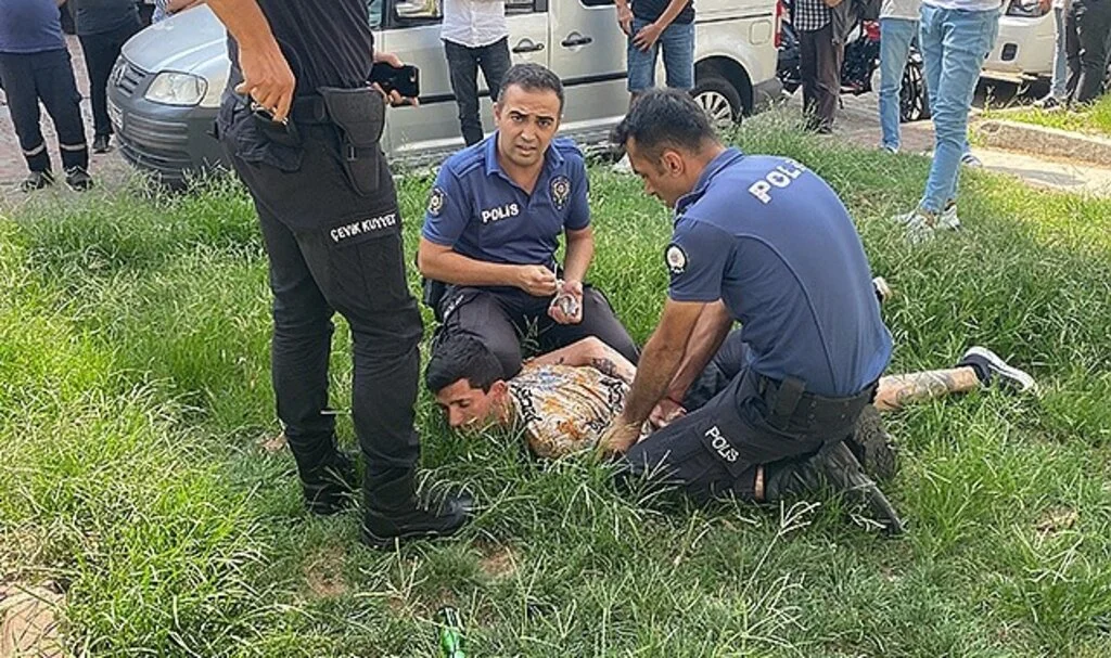 İstanbul’da nefes kesen polis-hırsız kovalamacası kamerada