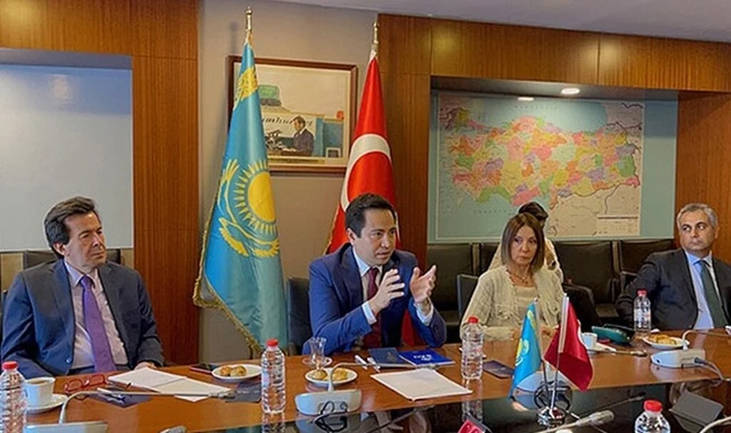 İstanbul'da "Yeni Dönemde Kazakistan: Kazakistan Dostlarının Buluşması" toplantısı yapıldı