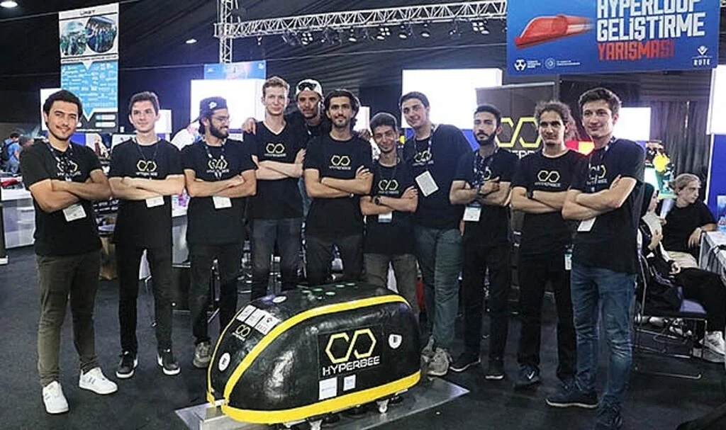 İTÜ öğrencilerinin geliştirdiği hyperloop aracı "Nasip" TEKNOFEST'te