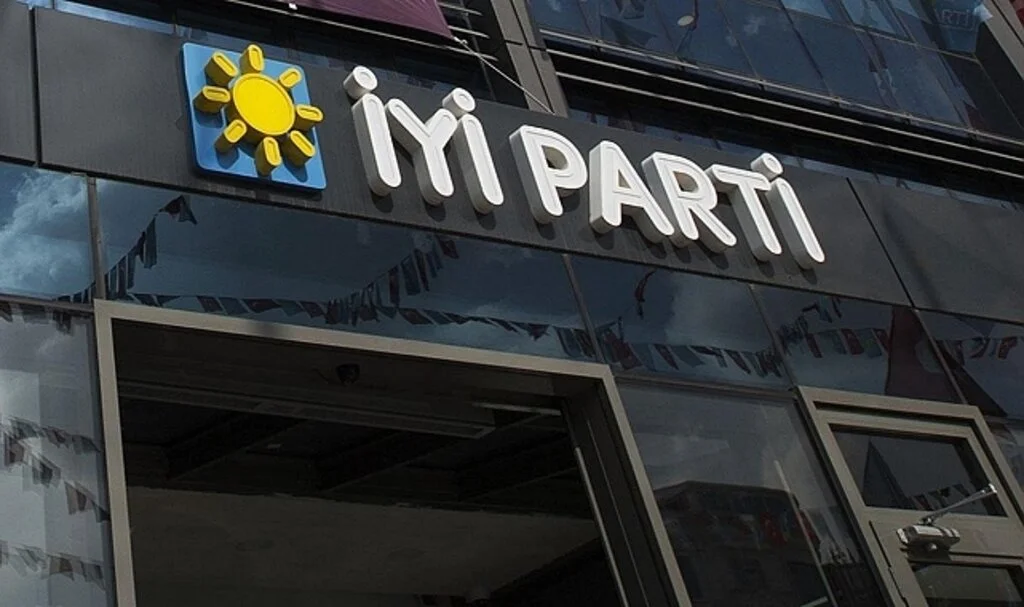 İYİ Parti'de O şehrin İl Başkanı 'HDP'ye bakanlık verilebilir' sözleri nedeniyle istifa etti