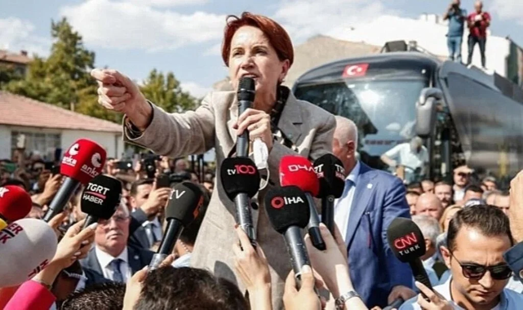 İYİ Parti'den kurultay kararı