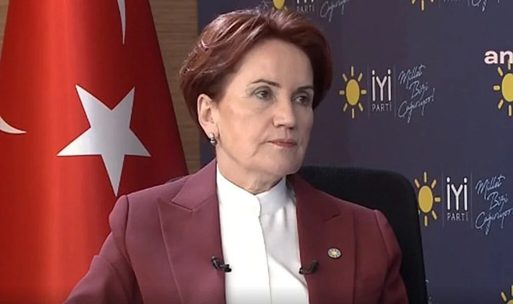 İYİ Parti Genel Başkanı Meral Akşener:"Altılı Masada Oturan Genel Başkanlar 'Hazırım' Derlerse Onur Duyarım"