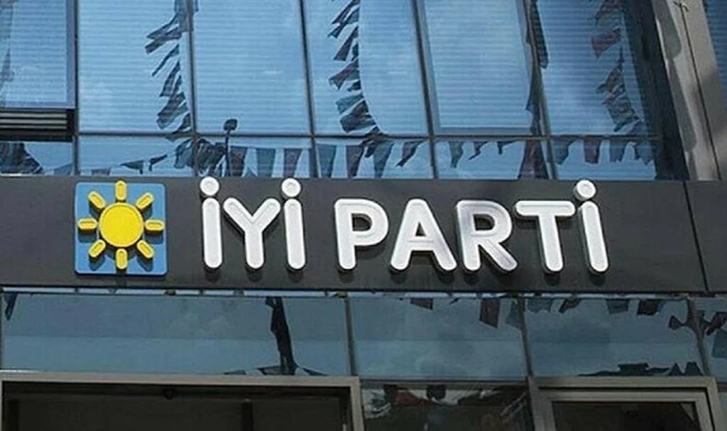 İYİ Parti'li o isim canlı yayında açıkladı: CHP ile ittifak içinde değiliz