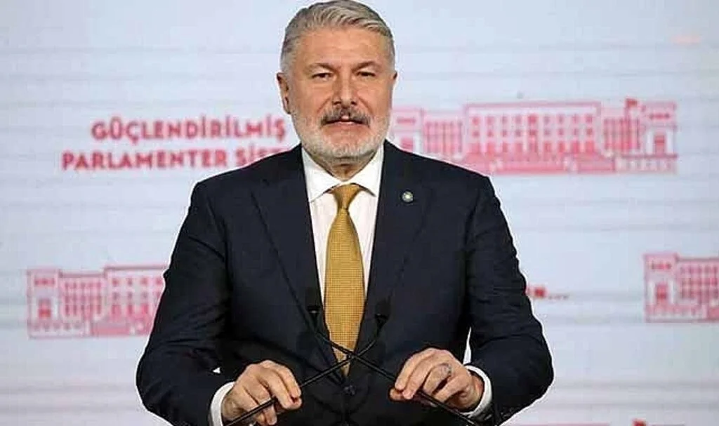 İYİ Partili  Bahadır Erdem'den Kaza Açıklaması"Şoförümün tüm Çabası ve Gayretine  Rağmen Kaza Yapmaktan Kurtulamadık"