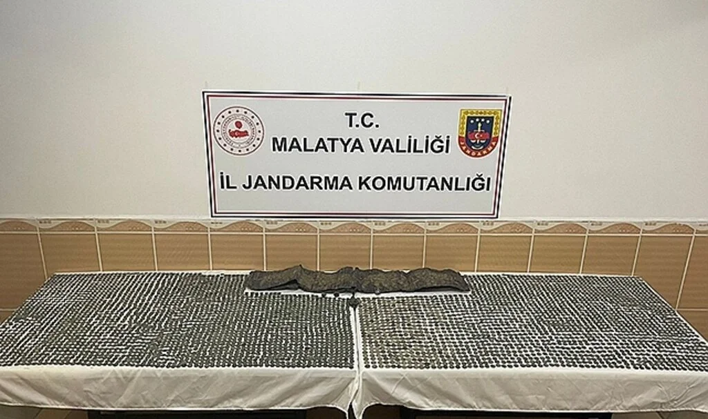 Jandarmadan tarihi eser baskını