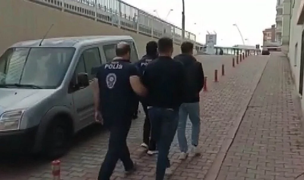 Kayseri’de dolandırıcılık operasyonu: 5 gözaltı