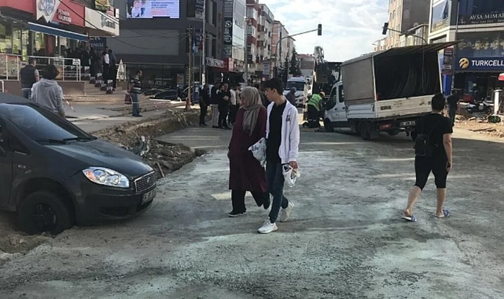 Kazdıkları çukura kendileri düştü
