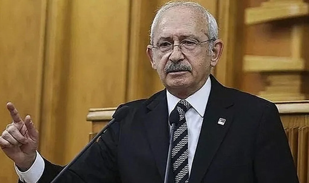 Kılıçdaroğlu'nun Sakarya'da Ziyaret Ettiği Esnaf :"Siz Kazanırsanız Biz De Kazanmış Olacağız"
