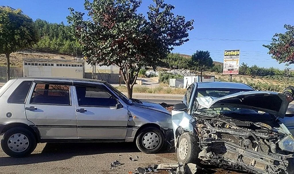 Kilis’te zincirleme trafik kazası; 8 yaralı