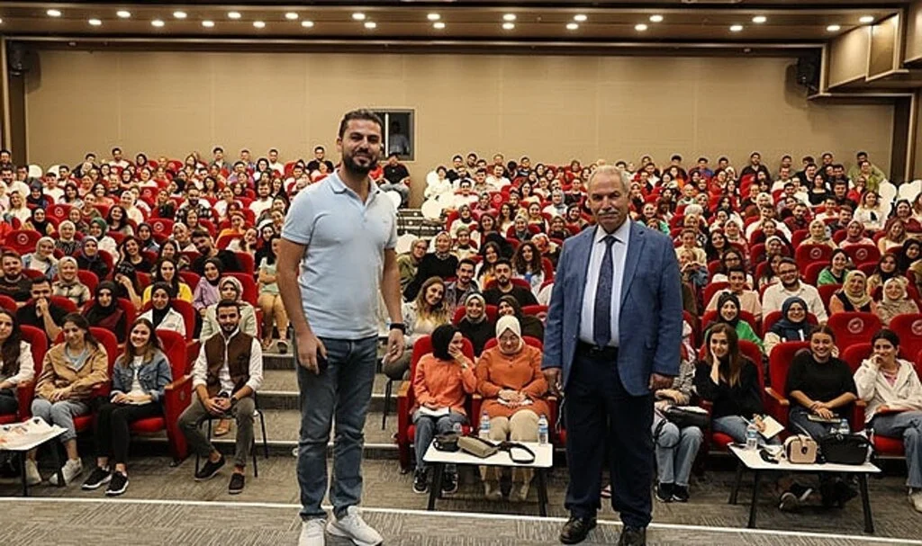 KPSS’ye hazırlanan 450 öğrenciye salon desteği