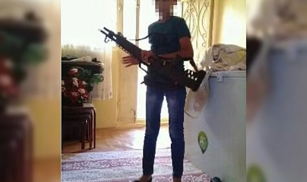 Liseli öğrencilerin tabancayla oyunu ölümle bitti