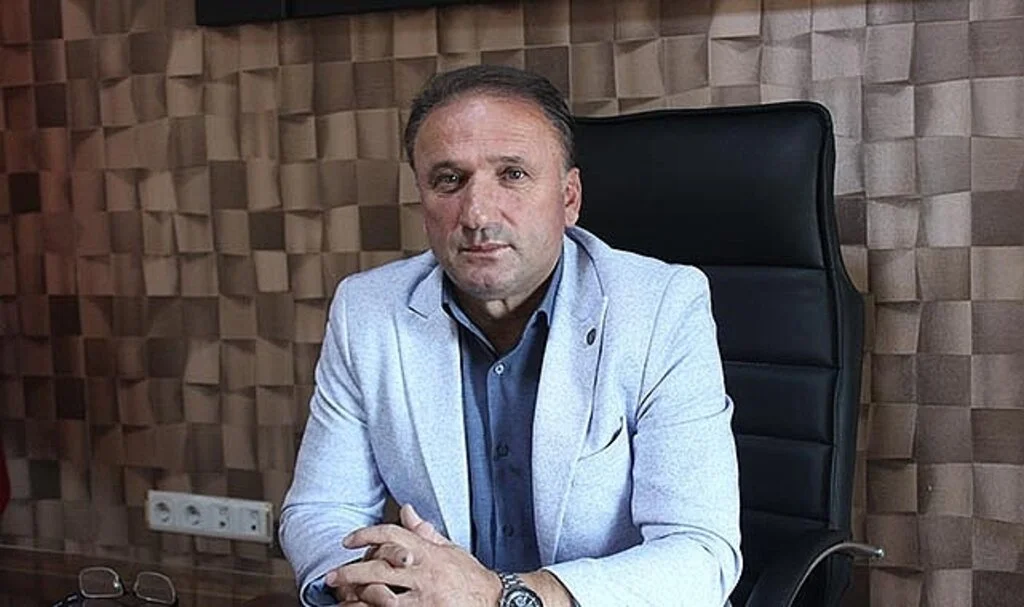 Makam aracıyla alkollü bir şekilde kaza yapan CHP’li Belediye Başkanı özür diledi