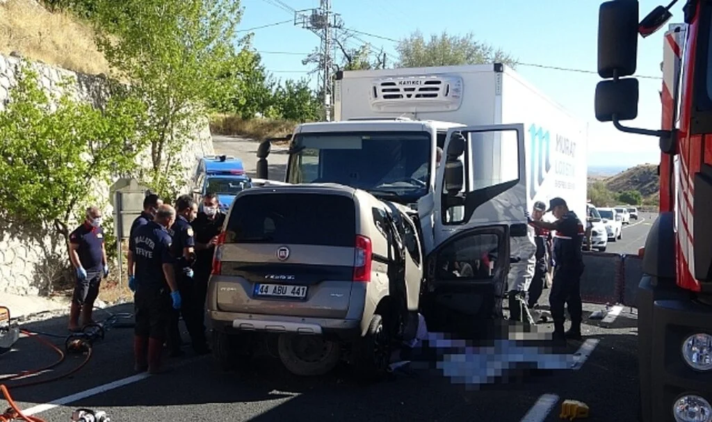 Malatya’da feci kaza: 6 ölü