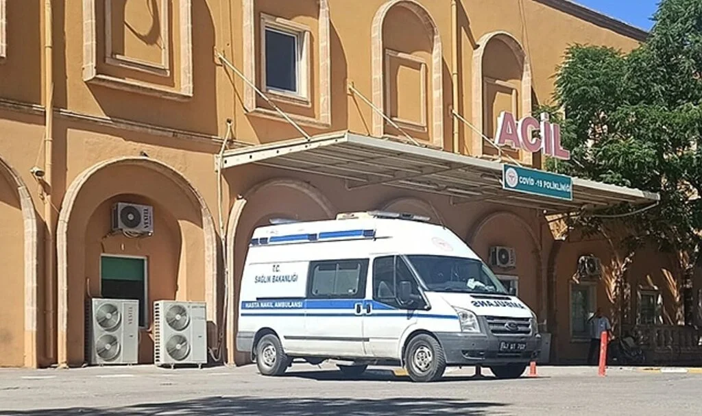 Mardin’de 5’inci kattan düşen çocuk hayatını kaybetti