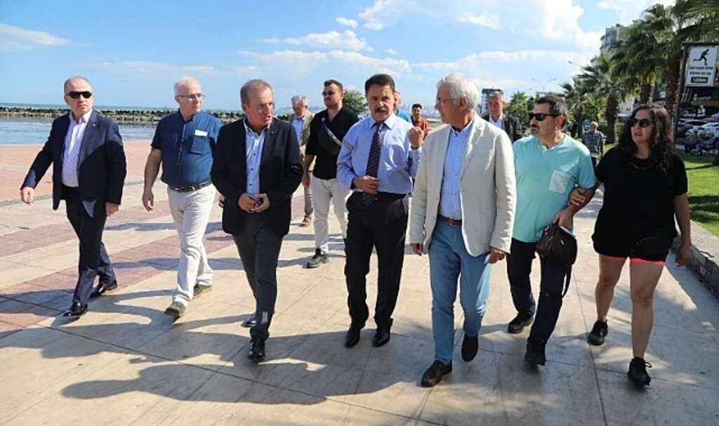 Marina 'turizm kenti' iddiasını erteleyecek