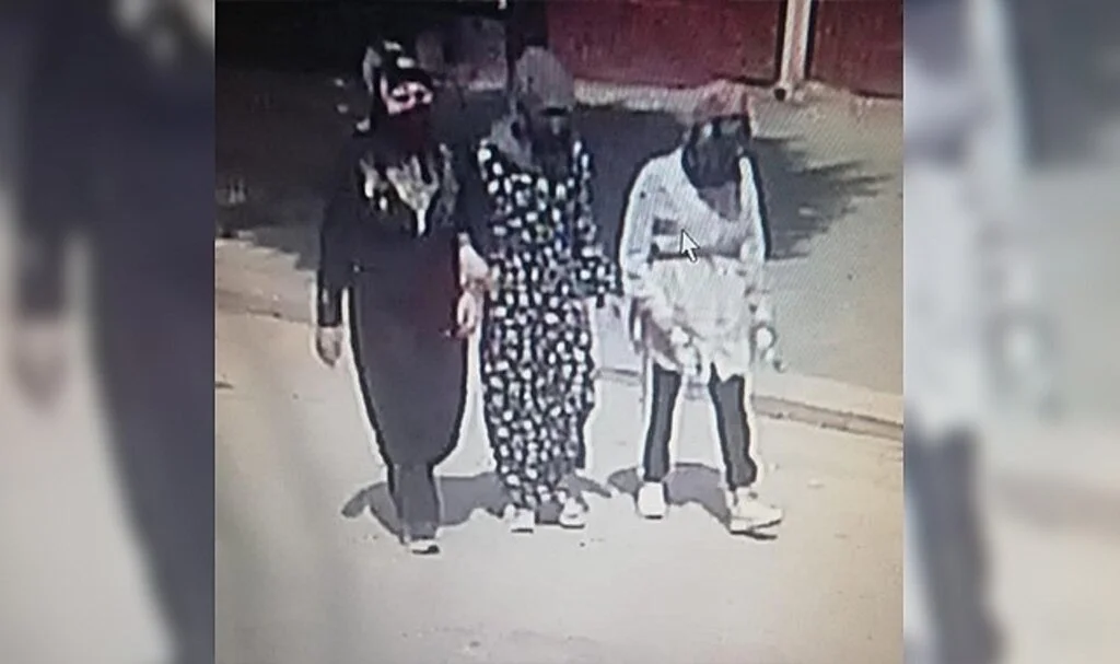 Maskeli kadın hırsızlar girdikleri daireden 30 bin liralık ziynet eşyası çaldı