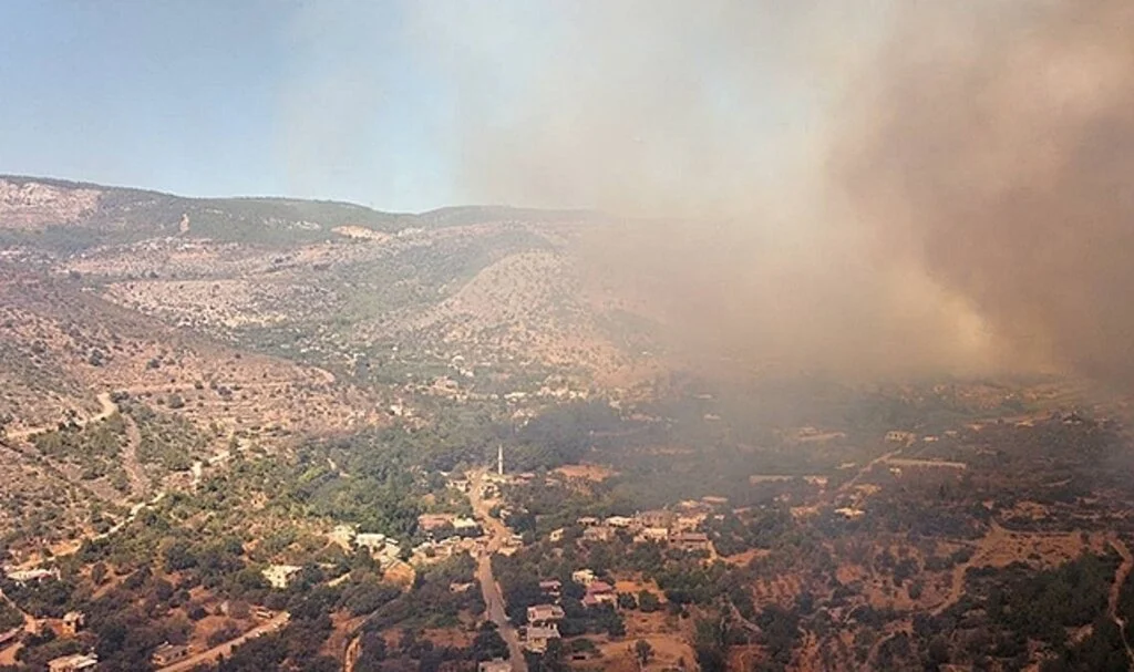 Mersin'deki yangın havadan görüntülendi