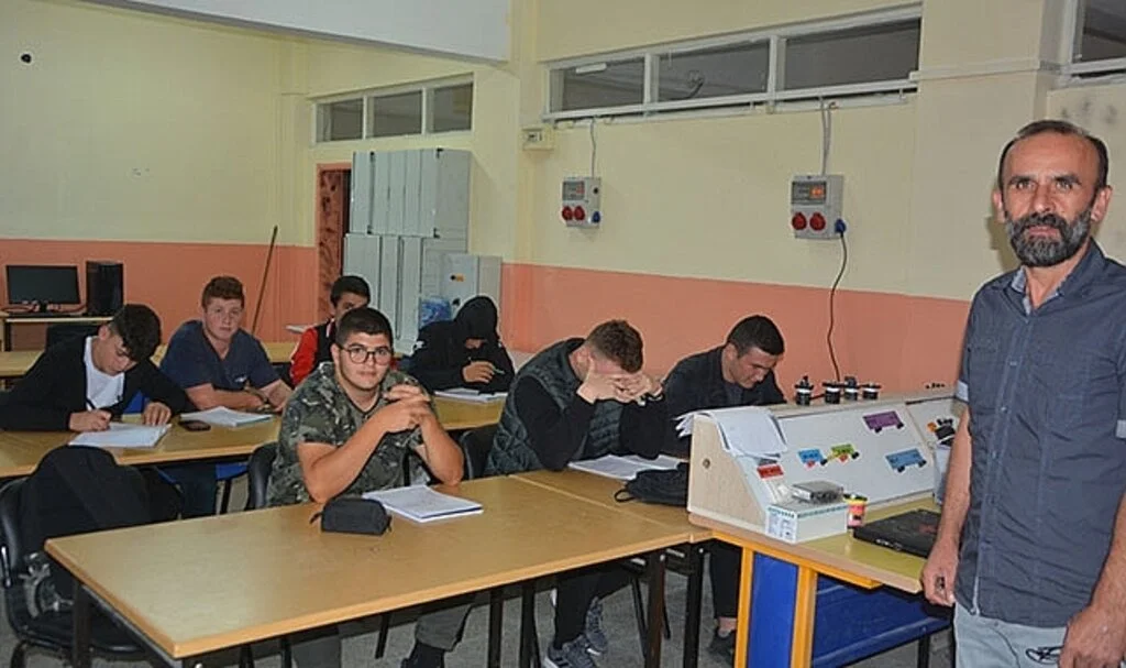 Mesleki eğitim hem meslek hem de iş sahibi yapıyor