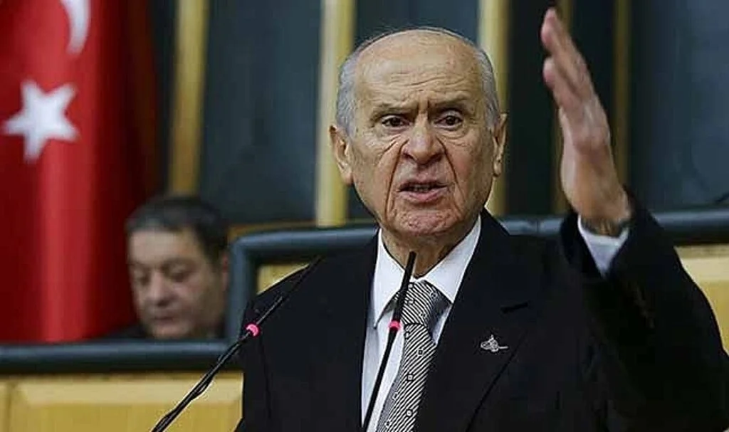 MHP Lideri Bahçeli'den "Yunanistan" açıklaması: "Cumhurbaşkanımız doğru söylemiş, Ege Denizi'ni aşmak çok kolay"