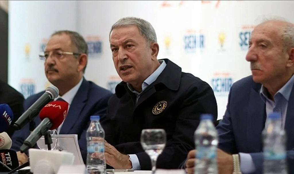 Milli Savunma Bakanı Akar: Irak'ın kuzeyinde Sözde Komuta Yeri Vuruldu