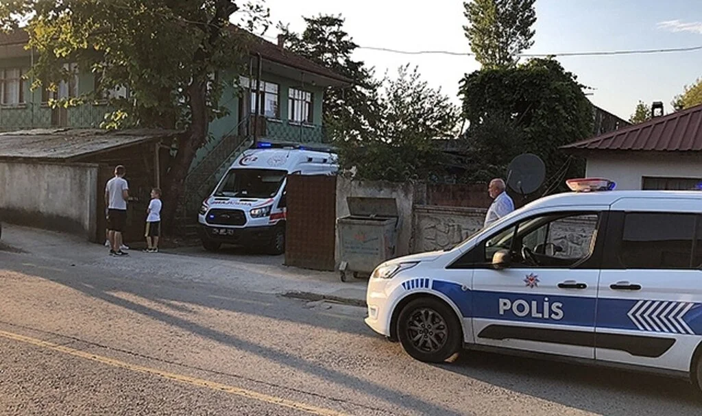 Miras meselesinde kan aktı: 3 yaralı