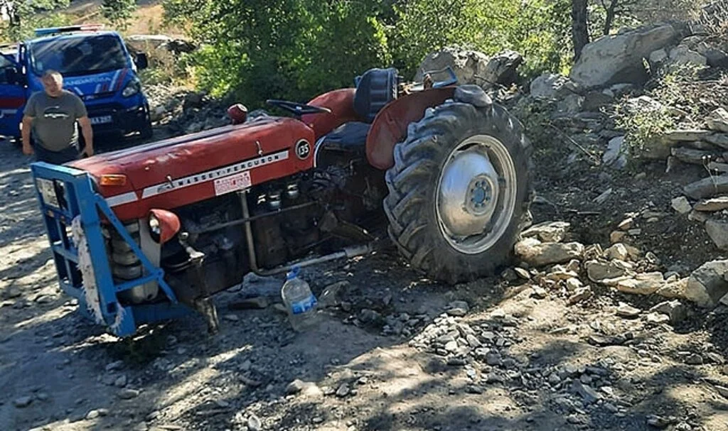 Orman yangınına koştu, dönüş yolunda kazada öldü