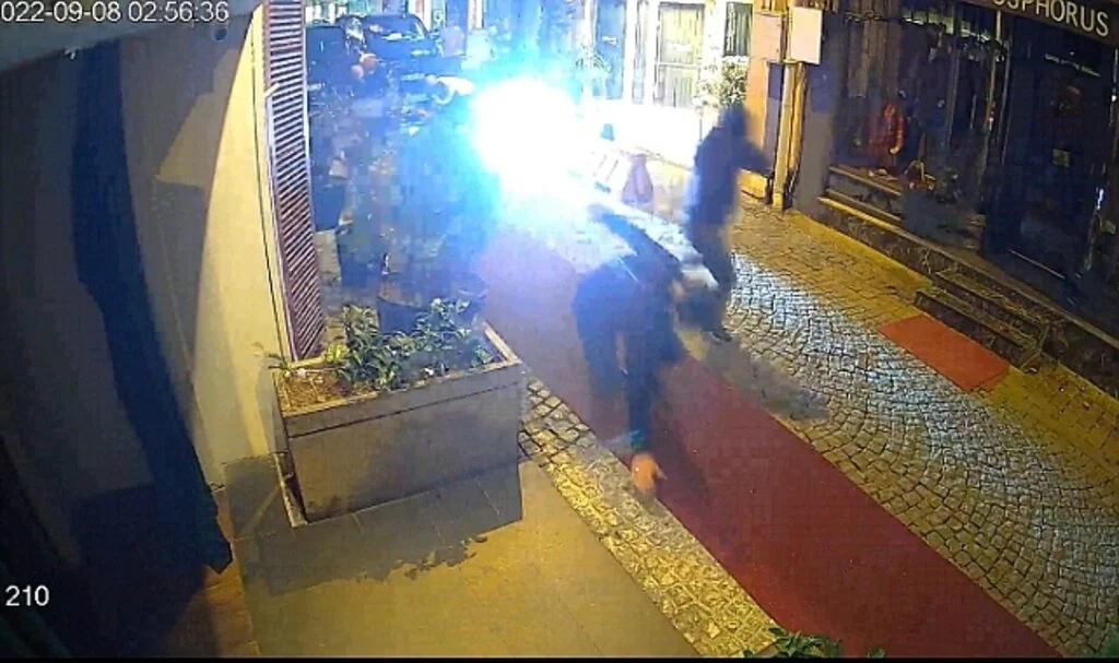 Ortaköy’de gece kulübündeki silahlı saldırının yeni görüntüleri ortaya çıktı